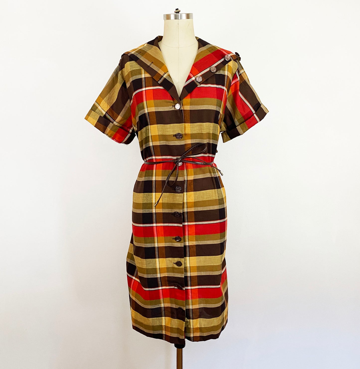 1950-1960s Autumn Plaid Cotton A-line Short Sleeve Shift Dress Button Collar Earth Tone Shirt Dress / Vintage Plus Size 0X 14/16
