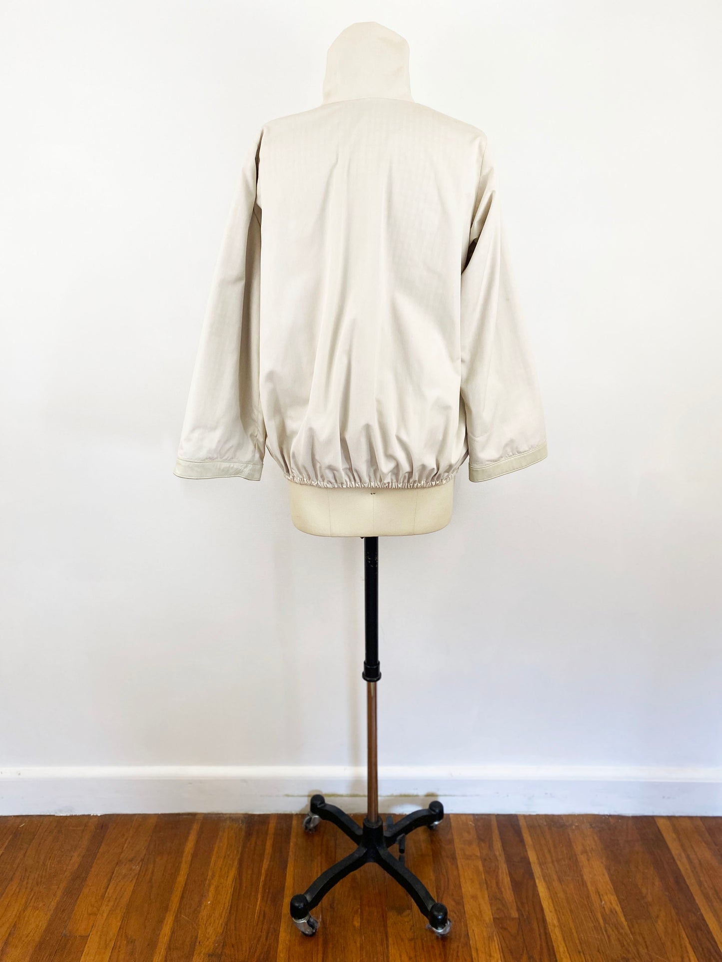 1960s Bonnie Cashin Sills Light Tan Cotton and Leather Bomber Jacket Turn Lock Minimalist Designer Mod / Size Medium-Large