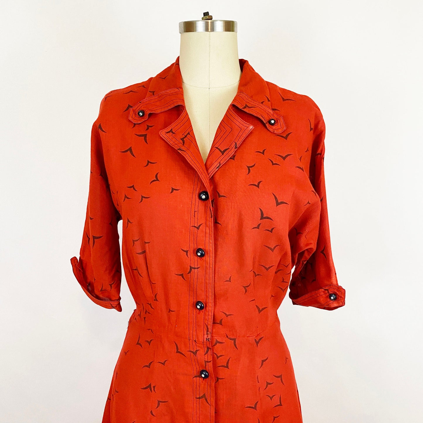 1940's Barbette Bird Print Cotton A-line Shirtdress Red Black Retro Novelty Print 40s 50s Pin Up Rockabilly Spooky Goth Vintage / Medium