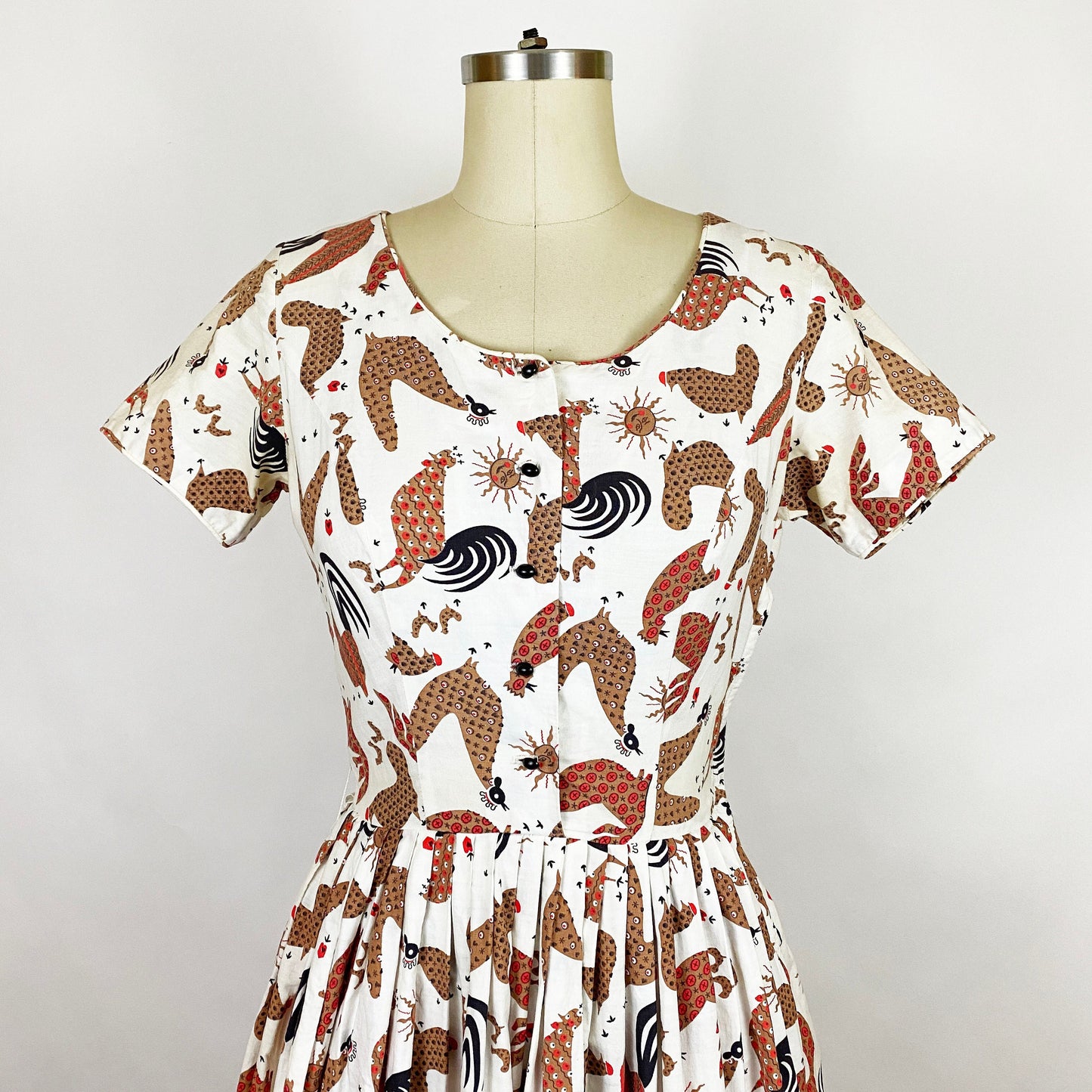 1950's Novelty Print Chicken Roosters Fit and Flare Dress Cotton Retro 50s Mid Century Rockabilly Vintage Robbie Reid / Extra Small / 24" Waist