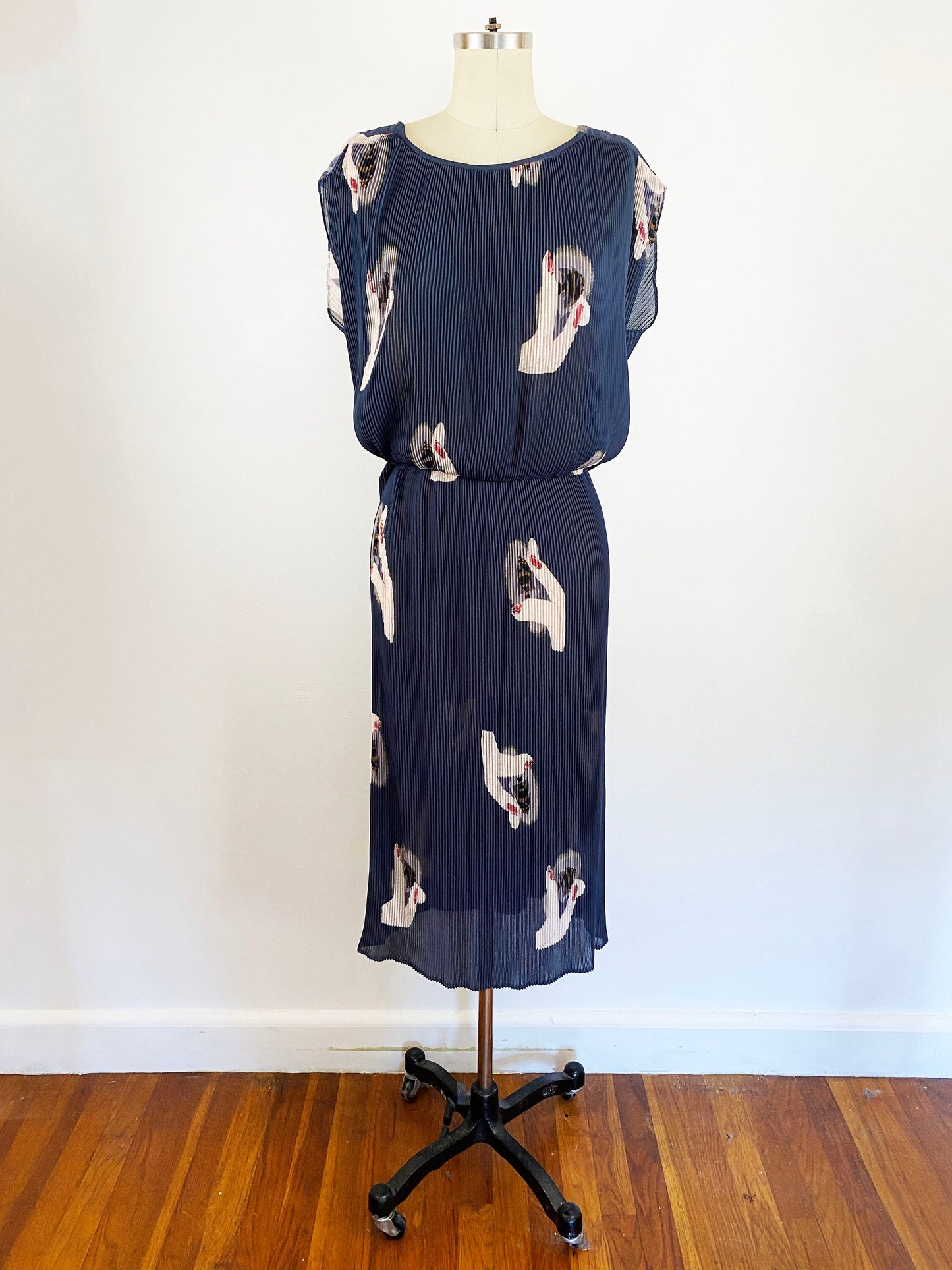 1970s Nicole Miller Micro Pleated Plisse Novelty Print Dress Navy Hand Holding Fish Scoop Back Unique Limited Edition / P.J. Walsh / Size Medium