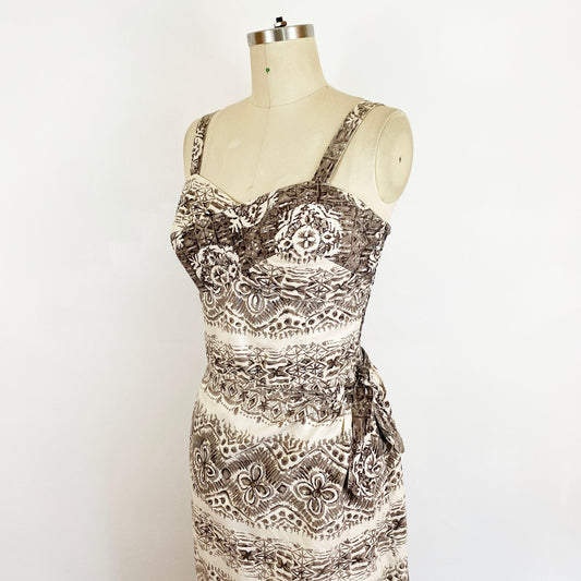 1950s Floral Tiki Cotton Hawaiian Sarong Wrap Wiggle Dress Cream Gray Black 50s Retro Bombshell Pinup Rockabilly Vintage Tiki / Medium 8/10