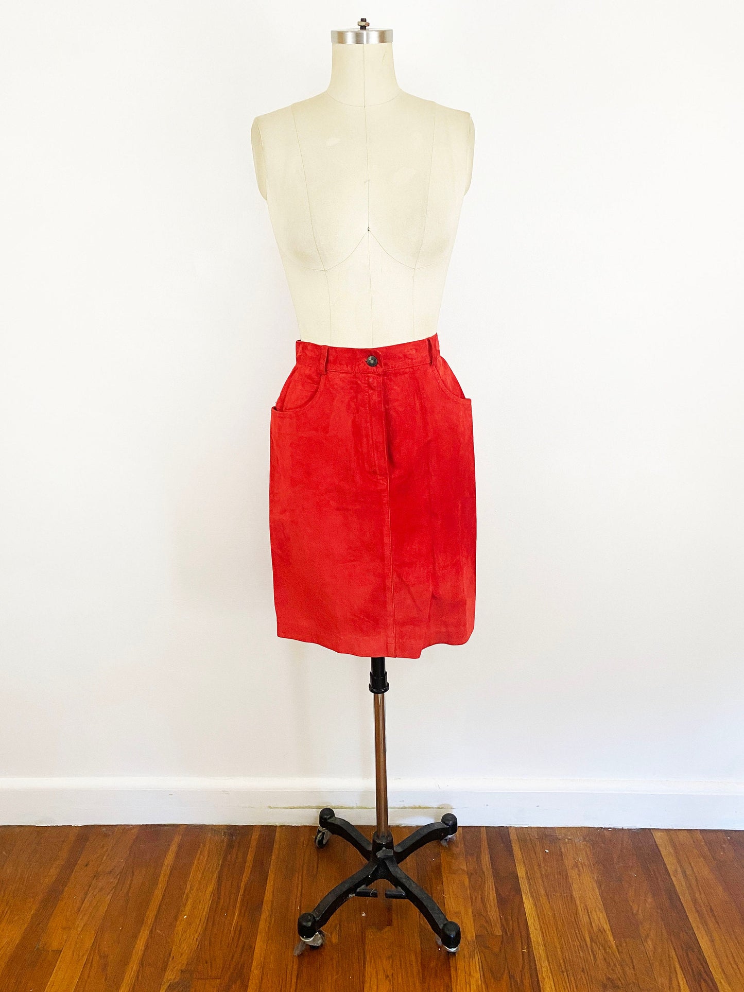 1980s Gucci Bright Red Suede Leather Trucker Jacket and Pencil Skirt Set Italian Designer Rocker Streetwear Minimalist / Size Medium 8/10