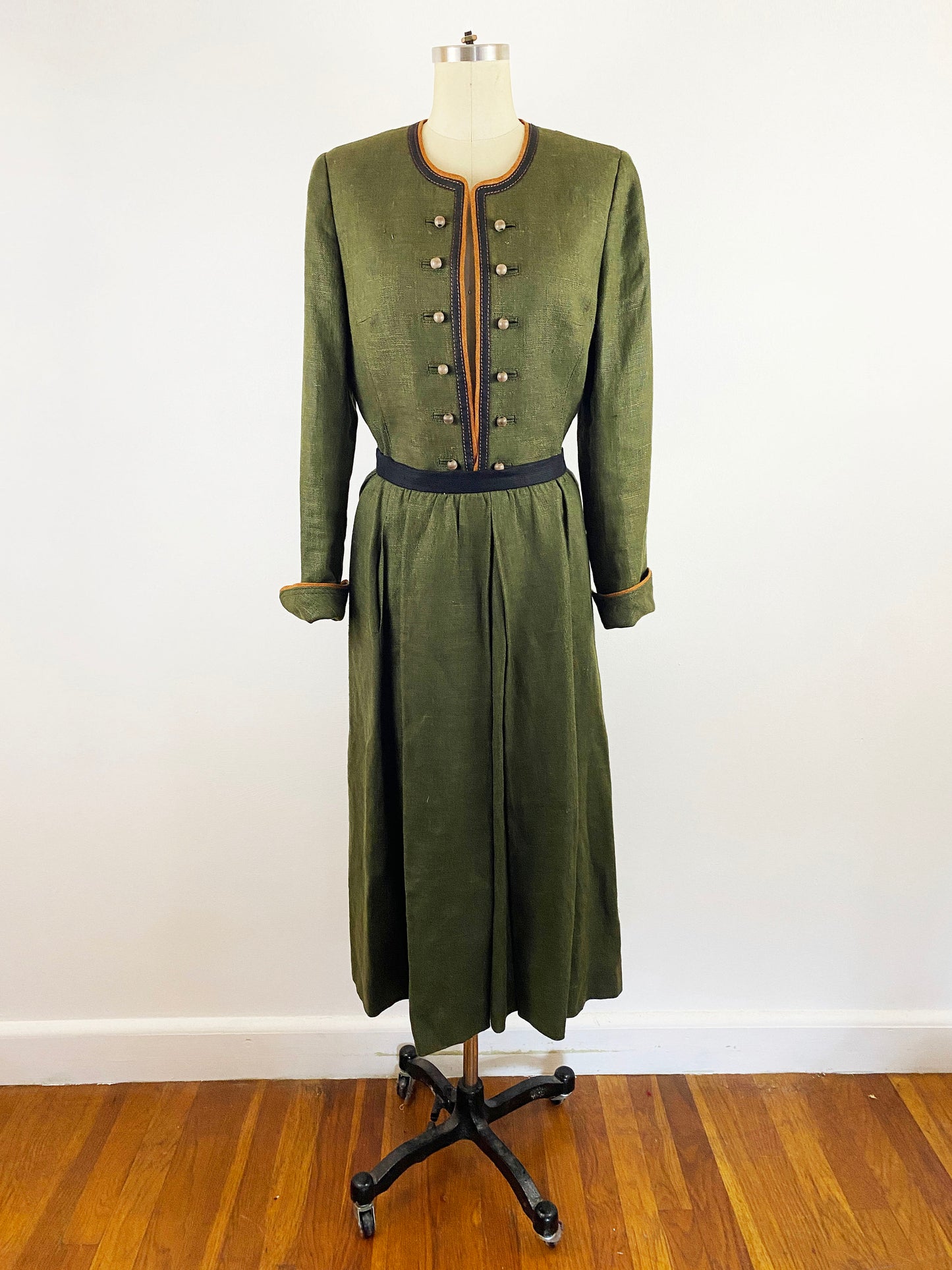 1980s Hunter Green Linen Skirt Suit Austrian Dress A-line Skirt Folk Tryolean Woodsy Fairy Dress / Resi Hammerer / Size Small
