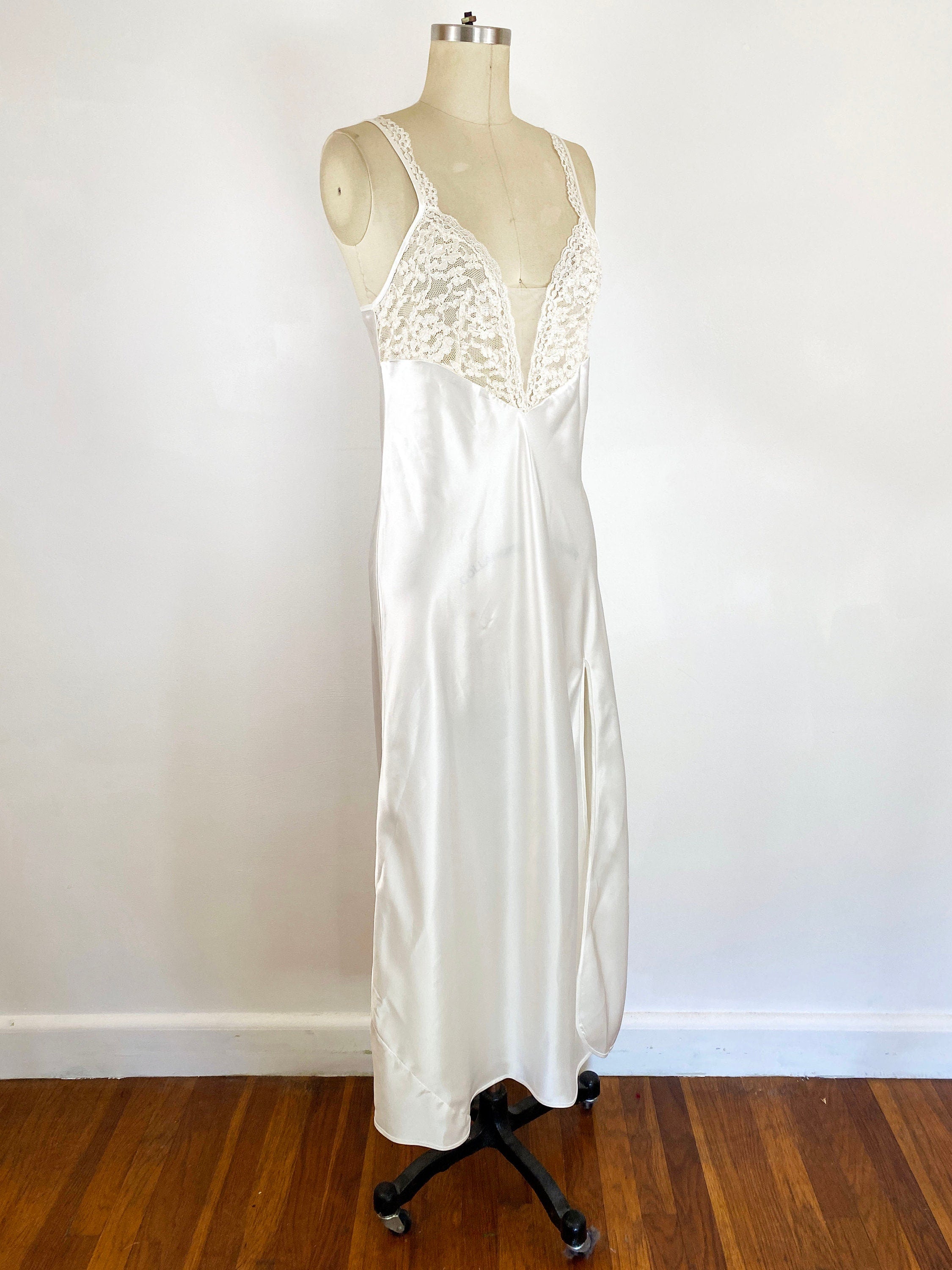 1990 Ivory White Silky Lace Maxi Bias Slip Nightgown Victoria